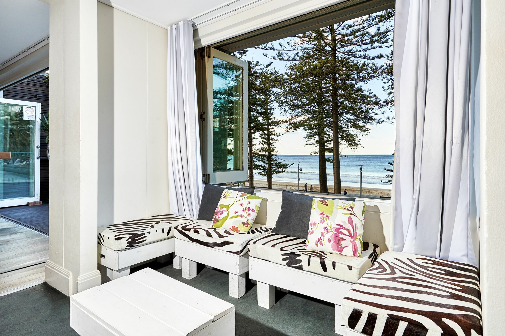 The Sebel Sydney Manly Beach Hotel Exterior photo